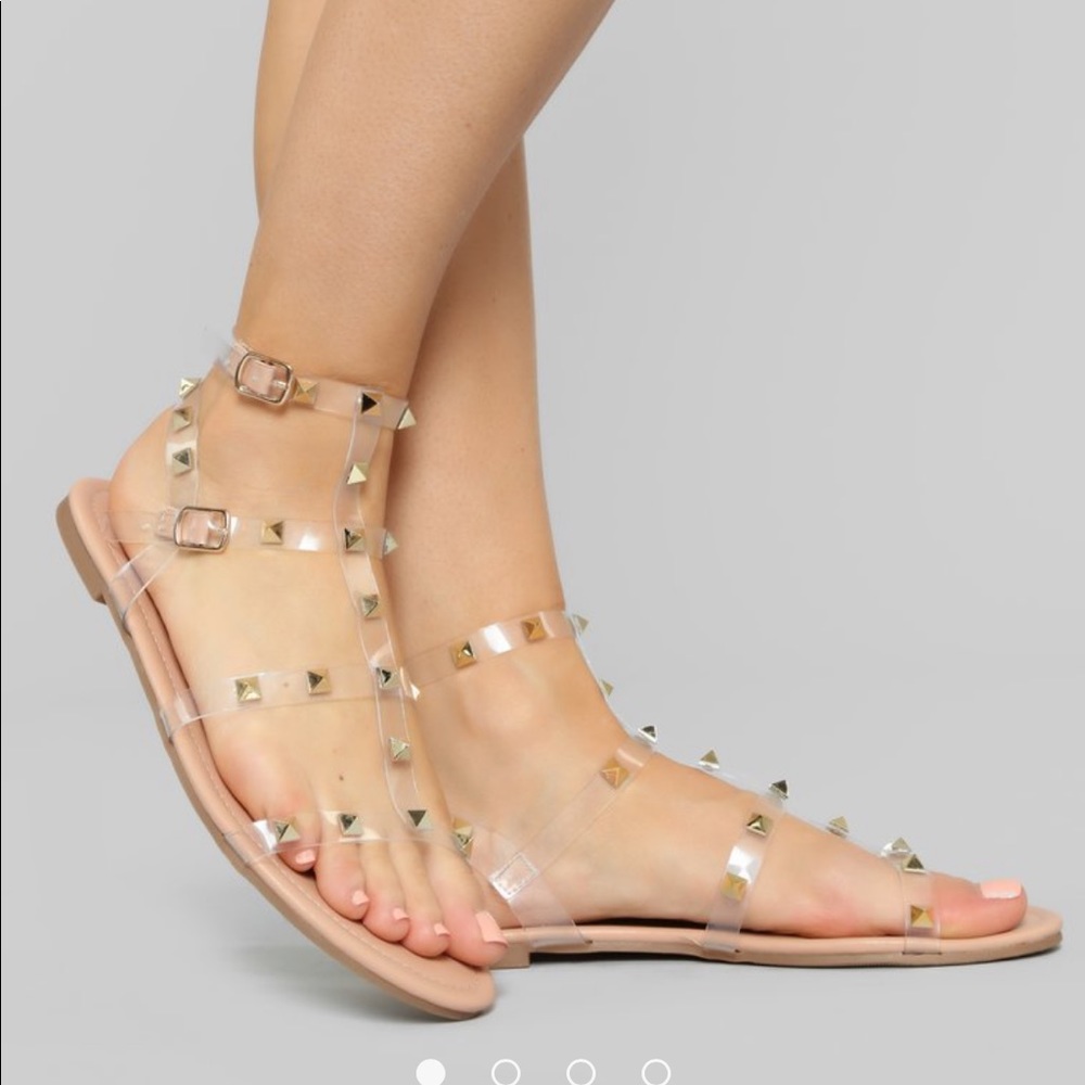 Flat straps Sandals